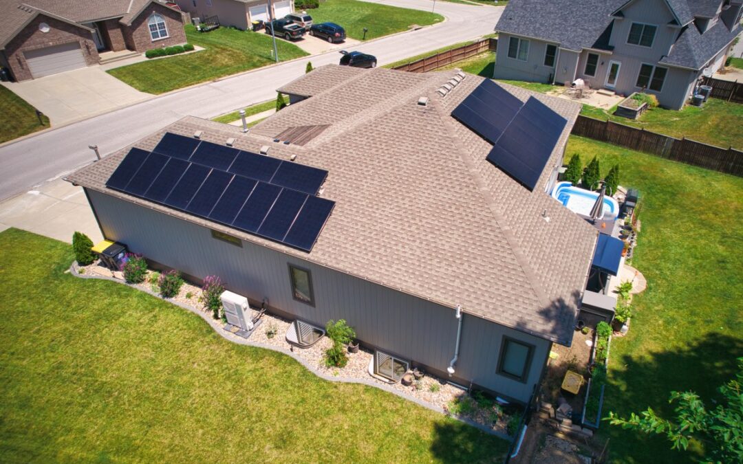 9.775 kW Residential Maxeon Solar Installation in Blue Springs, Missouri